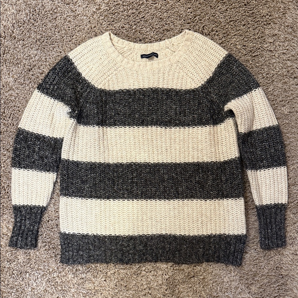 American Eagle Outfitters Ribbed Knit Pullover Sweater